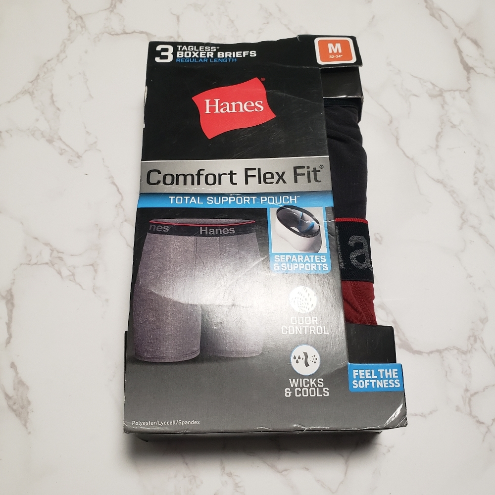 Hanes Men's tagless boxer briefs.